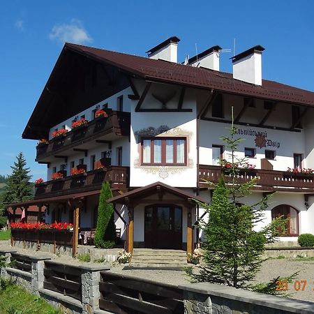 ホテル Alpenhof Pansion スラブスク エクステリア 写真